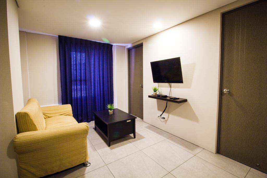 סן פדרו מקאטי Jade Hotel And Suites מראה חיצוני תמונה