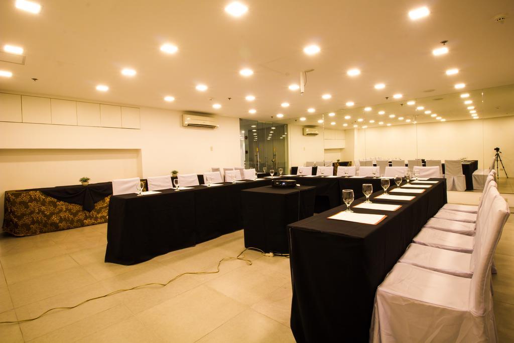סן פדרו מקאטי Jade Hotel And Suites מראה חיצוני תמונה